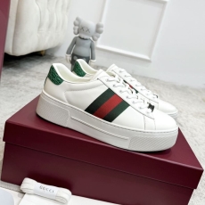 Gucci Low Shoes